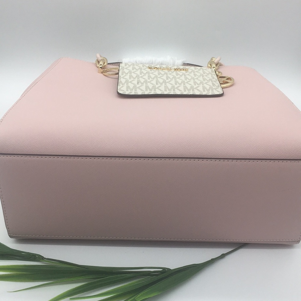 MICHAEL KORS SOFIA LG TOTE & SM TZ W ID SET - Picture 8 of 8